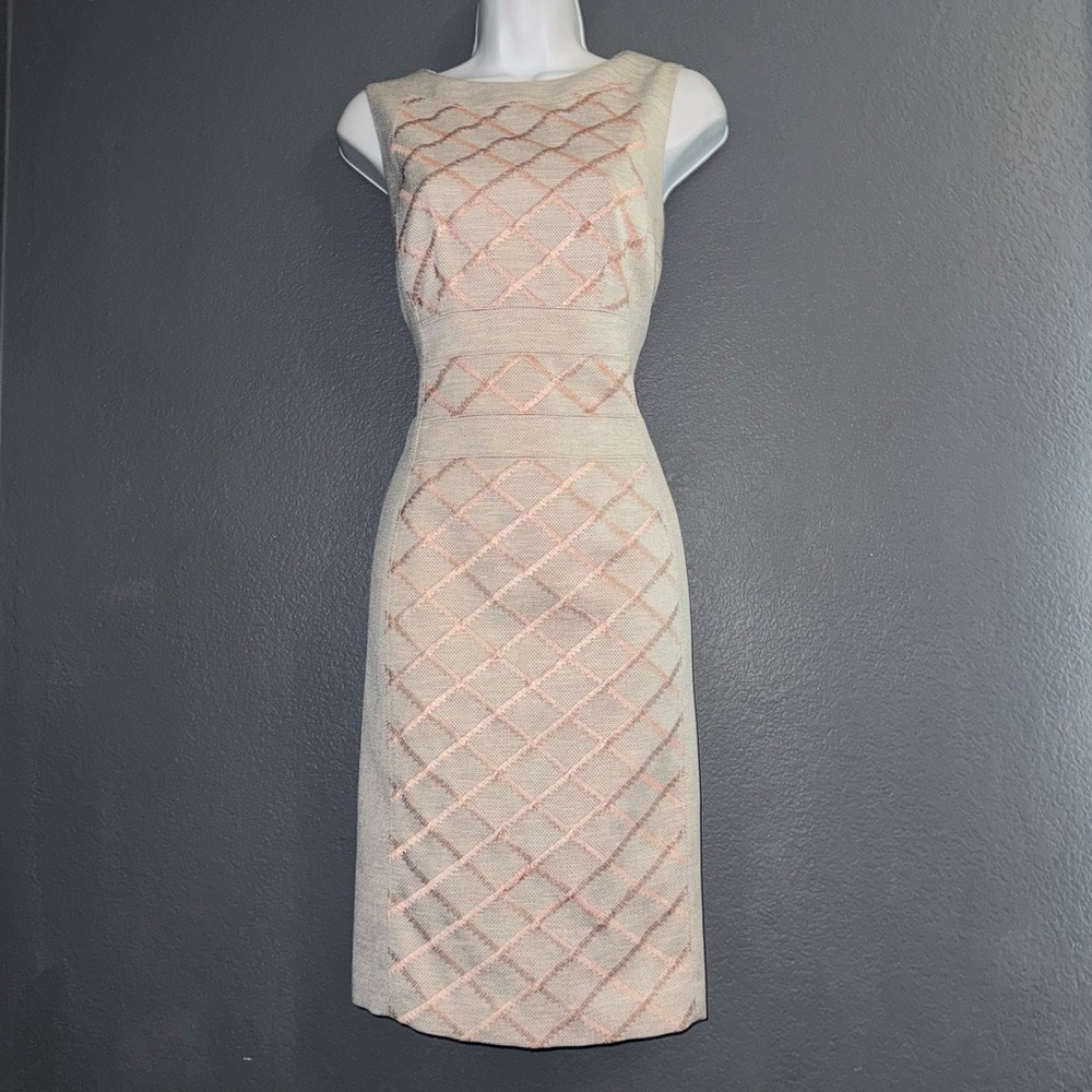 NWT Anne Klein Cream Knit Sheath Dress with Peach Diamond Detail